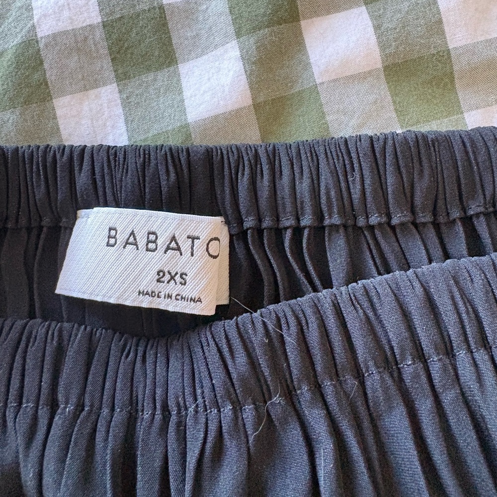 Babaton Black Maxi Pleated Skirt